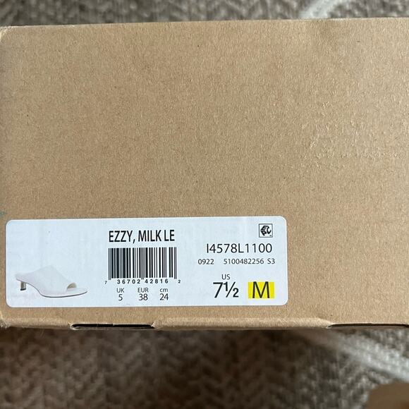 VINCE Ezzy kitten heel mule - Picture 8 of 8